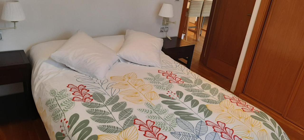 Apartamento Centro De Sanxenxo Con Garaje المظهر الخارجي الصورة